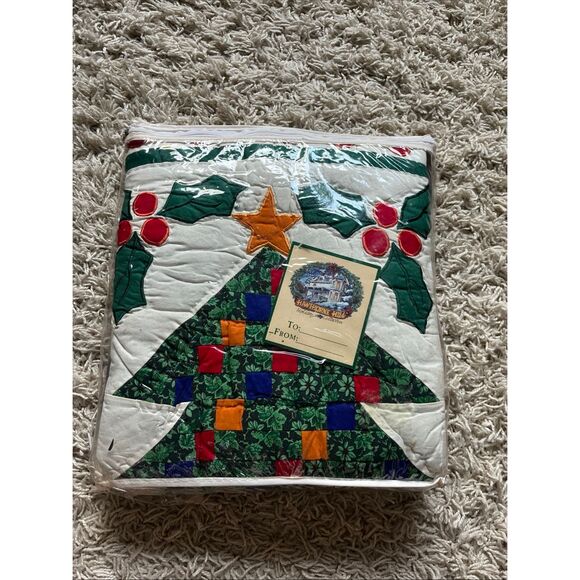 Vintage American Pacific Christmas Hand Quilted Patchwork /Wall Hang 50x60 New - Picture 2 of 8